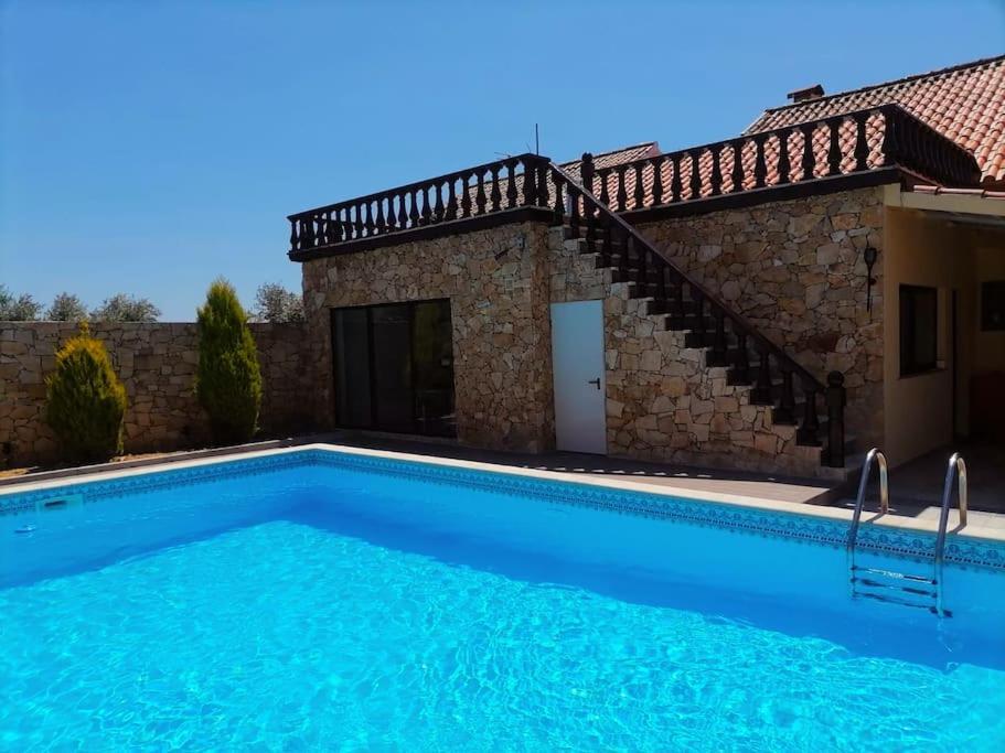 Private Pool & House - Serenity Villa Ansiao Bagian luar foto